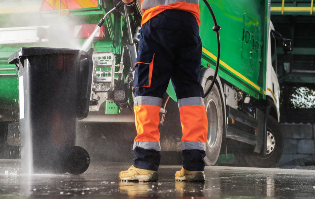 best_pressure_washing_trash_cans